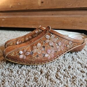 Pikolinos Leather Mules Floral Laser Cut  381